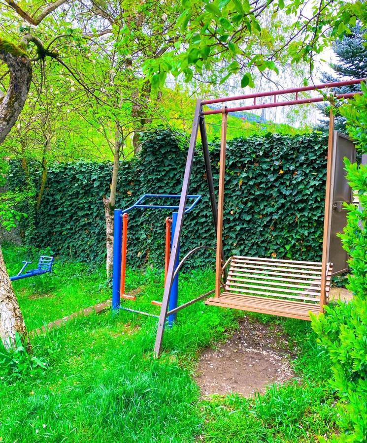Hotel Green Garden Dilijan Esterno foto